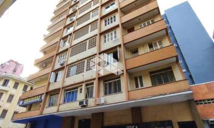Apartamento 2 quartos, a Venda no Centro Histórico,   Semi-mobiliado.