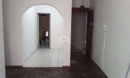 Apartamento térreo de 2 dormitórios e 1 vaga no bairro Cristo Redentor em Porto Alegre-RS!