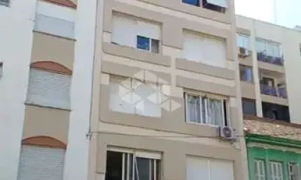 vende amplo JK andar alto desocupado mobiliado com vista sol, silencioso.