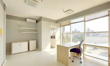 Sala/conjunto comercial no Lindóia Center, junto ao Shopping Lindóia, Av. Assis Brasil.
