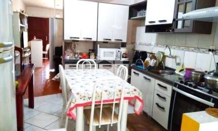 Casa térreo 2 dormitórios no Bairro Jardim Floresta