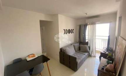 Apartamento à venda no bairro da Vila Aurora (Zona Norte)