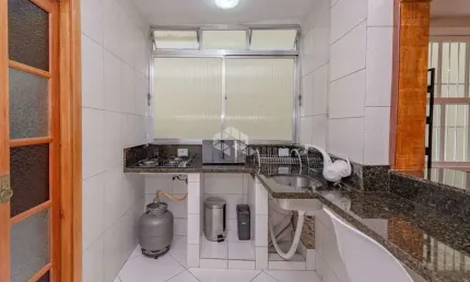Apartamento com 1 quarto à venda na Avenida Cristóvão Colombo, 2460, Floresta, Porto Alegre