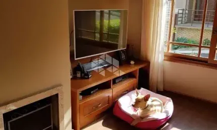 Excelente casa com 3 dormitórios, 1 suíte, 3banheiros e 2 vagas.