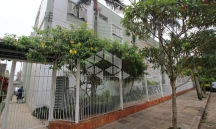 2 dormitórios suíte 1 garagem  Shopping Praia de Belas