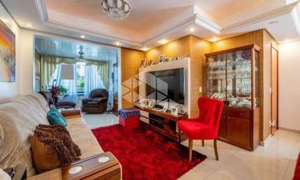 Apartamento com 111m², 3 quartos, 1 suíte, 2 vagas, no bairro Chácara das Pedras em Porto Alegre