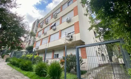 Apartamento de 99,23m² com 3 dormitórios no bairro moinhos de vento