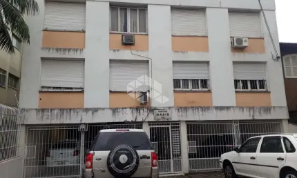 Excelente apartamento com 1 dormitório, 36,72mq privativos, térreo com pátio de 25,00mq e 1 vaga