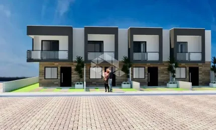 Casa (02) dois dormitórios/quartos sendo (01) Suíte  bairro Hípica em Porto Alegre