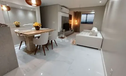 Apartamento com 3 quartos, suíte, sacada com churrasqueira e 1 vaga/box no bairro centro em Canoas