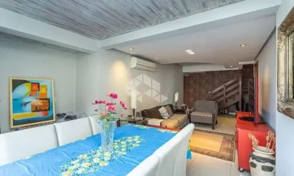 Cobertura duplex de 3 dormitórios e 2 vagas no bairro Rio Branco