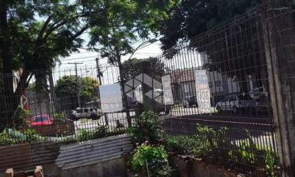 Casa residencial de esquina à venda/Não estpa disponível pra Compra Assistida