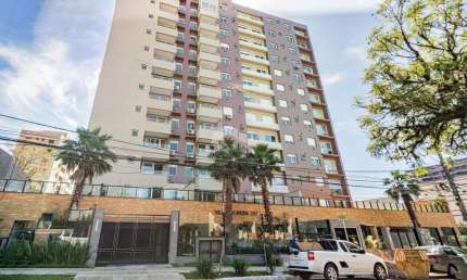 Apartamento com 3 quartos à venda na Rua Roque Calage, 247, Passo da Areia, Porto Alegre