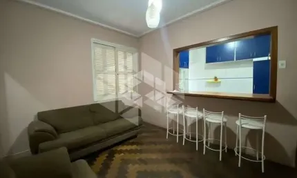 Apartamento de 3 dormitórios no bairro Floresta em Porto Alegre