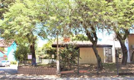 Casa Ampla com pátio, 3 dorm/1 suíte, piscina  ao lado Calçadão de Ipanema