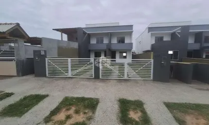 CASA SOBRADO COM 2 DORMITÓRIOS SENDO 1 SUÍTE a VENDA  R$ 498.000,00 ACEITA FINANCIAMENTO