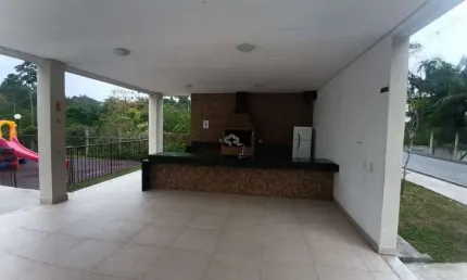 Apartamento e 2 Quartos  1 vaga em condomínio com área de lazer