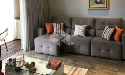 Apartamento de 71m², 3 dormitórios, 1 suíte, 1 vaga.