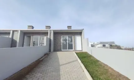 Casa geminada com 2 dormitórios em Santa Cruz do Sul