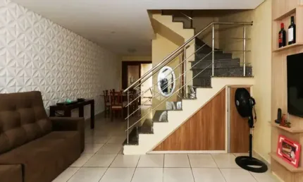 Sobrado 96,47m² 02 dormitórios, 01 vaga no Bairro Niterói em Canoas