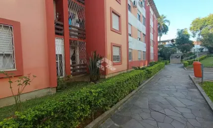 APARTAMENTO TERRÉO COM  3 DORMITÓRIOS E VAGA ROTATIVA