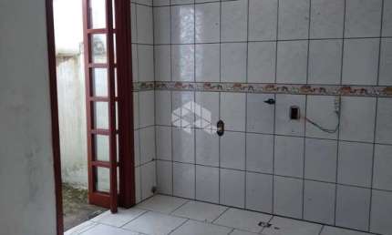 Casa com 2 quartos à venda na Guarulhos, 573, Parque Florido, Gravataí