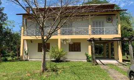 Casa em condomínio fechado com 3 quartos à venda na Rua Passo da Batalha, 486, Branquinha, Viamão