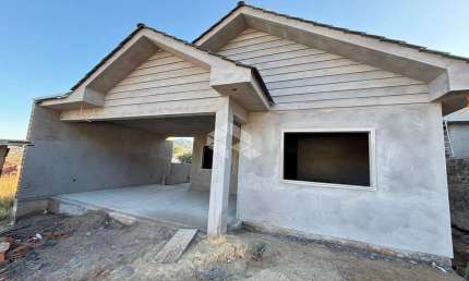 CASA EM CONSTRUÇÃO COM 3 QUARTOS (1 SUÍTE) NO RENASCENÇA