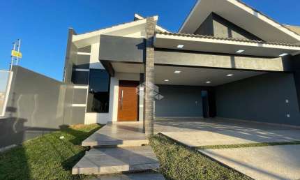 Casa com 3 dormitórios no Residencial Albert Schons