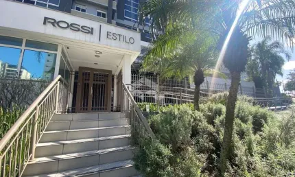 Loft Duplex de 1 dormitório mobiliado com sacada e churrasqueira
