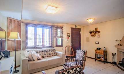 Oportunidade: Casa totalmente mobiliada no Residencial Nova Ipanema