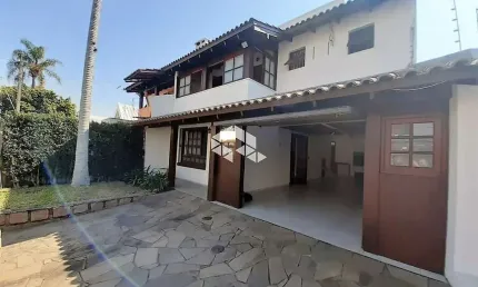 Casa sobrado 3 dormitórios no bairro Ipanema, Zafari Ipanema.