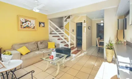 Casa em condomínio fechado com 3 quartos à venda na Avenida José Aloísio Filho, 801, Humaitá, Porto Alegre