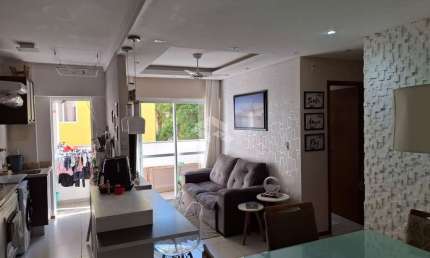Apartamento com 2 quartos/dormitórios no bairro Real Parque, em São José- SC
