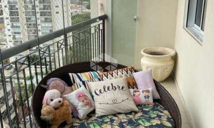 Apartamento à venda na Vila Prudente, com 2 quartos.
