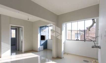 Baixouuu 15 mi. Apartamento de 02 dormitórios, sacada com churrasqueira e garagem