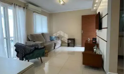 Casa térrea, 2 dormitórios, 2 vagas, Bairro Olaria Canoas