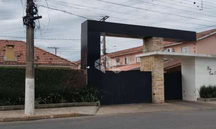 Excelente Casa 2 Dormitórios em Condomínio Fechado bairro Rio Branco em Canoas