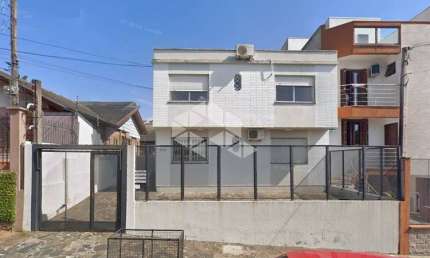 Apartamento com 02 dormitórios e 01 vaga - bairro Teresópolis