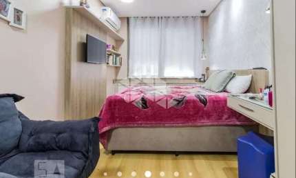 Apartamento de 3 dormitórios/quartos na Av Cavalhada em Porto Alegre-RS