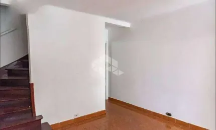Sobrado no alto do ipiranga com 2 dormitórios e 1 vaga de garagem