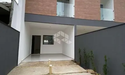 Casa com 3 quartos à venda na Rua Treze de Maio, 78, Iririú, Joinville