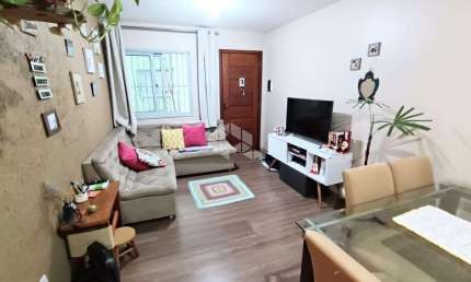 Apartamento com três dormitórios, no centro de Esteio.