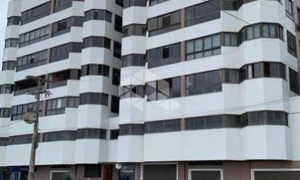 Apartamento à venda no Centro de Capão da Canoa com 2 quartos (1 suíte)