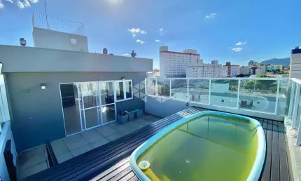 Cobertura duplex com piscina á venda no bairro Fátima