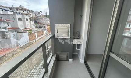 APARTAMENTO MODERNO DE 3 QUARTOS SENDO 1 SUÍTE COM 1 VAGA DE GARAGEM E VISTA PANORÂMICA NA CARVOEIRA FLORIANÓPOLIS