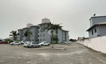 Apartamento com 2 quartos/dormitórios no bairro Praia João Rosa, em Biguaçu- SC