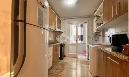 Apartemento semi mobiliado,  2 dormitórios,  sacadas e  vaga coberta