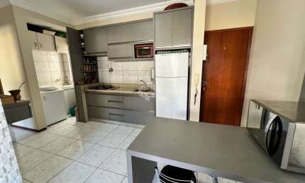 Apartamento com 2 quartos/dormitórios no bairro São Sebastião, em Palhoça- SC