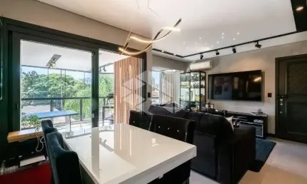Apartamento para comprar no Menino Deus com 2 dormitórios, com 123,53m2 privativos